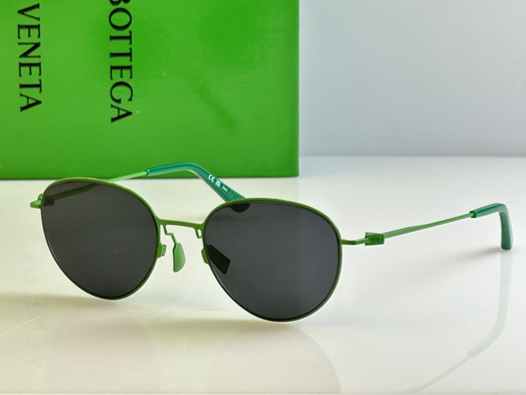 Bottega Veneta Sunglasses